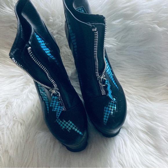 🖤 YRU Blue Lightning Platform Boots Size 6 - Picture 9 of 12